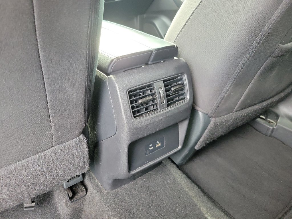 Used 2023 Nissan Rogue SV FWD image 11