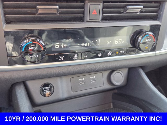 Used 2025 Nissan Rogue SV AWD/4WD image 26
