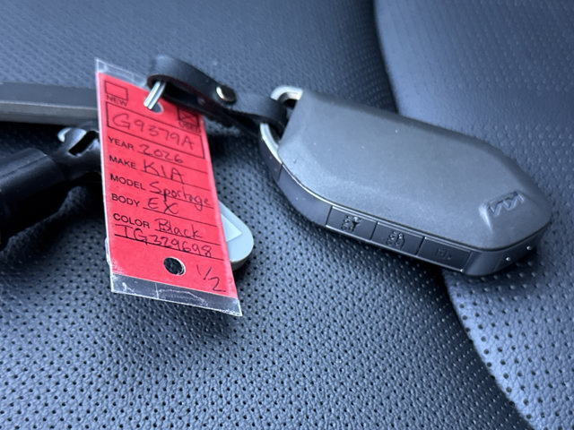 Used 2026 Kia Sportage EX FWD image 37