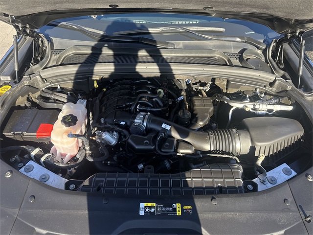 Used 2023 Jeep Grand Cherokee L Laredo image 25