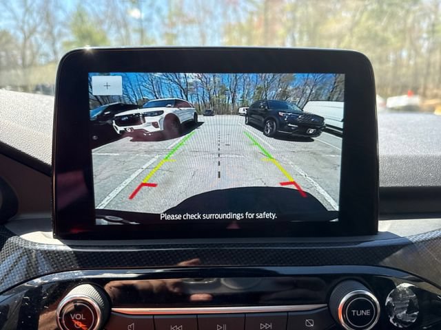 Certified 2025 Ford Escape ST-Line Select AWD/4WD image 30