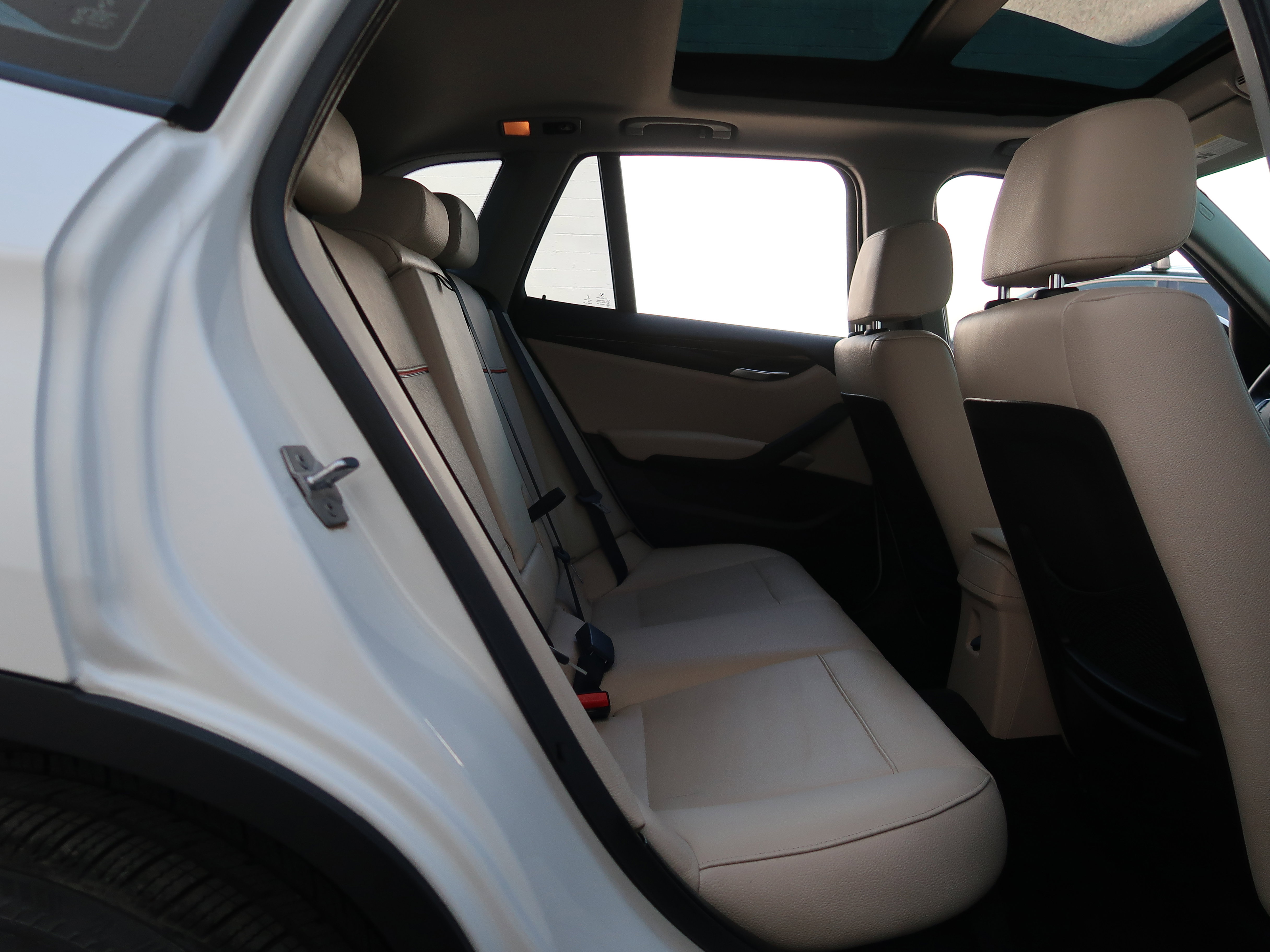 Used 2015 BMW X1 sDrive28i RWD image 36