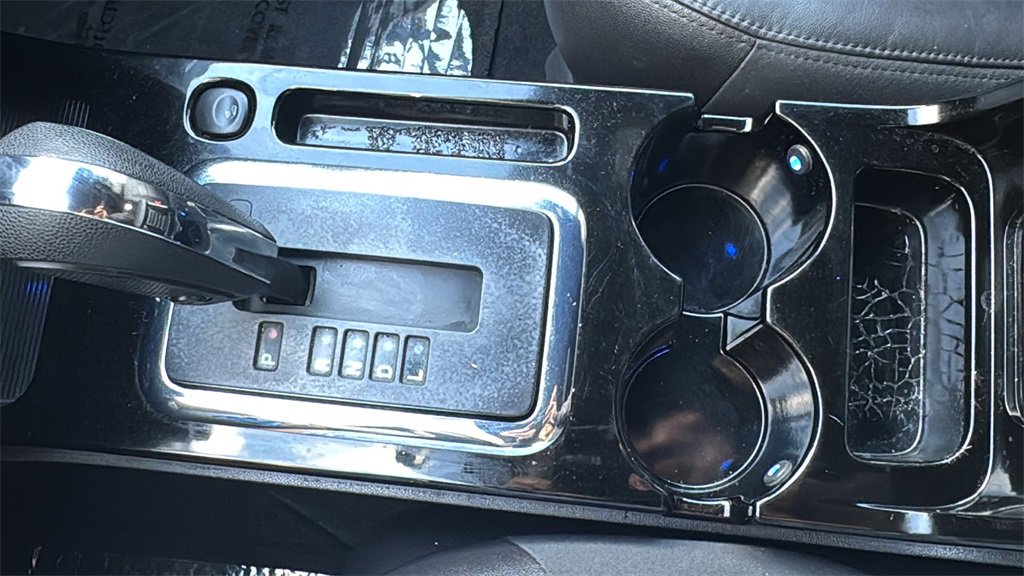 Used 2010 Ford Escape Limited image 15