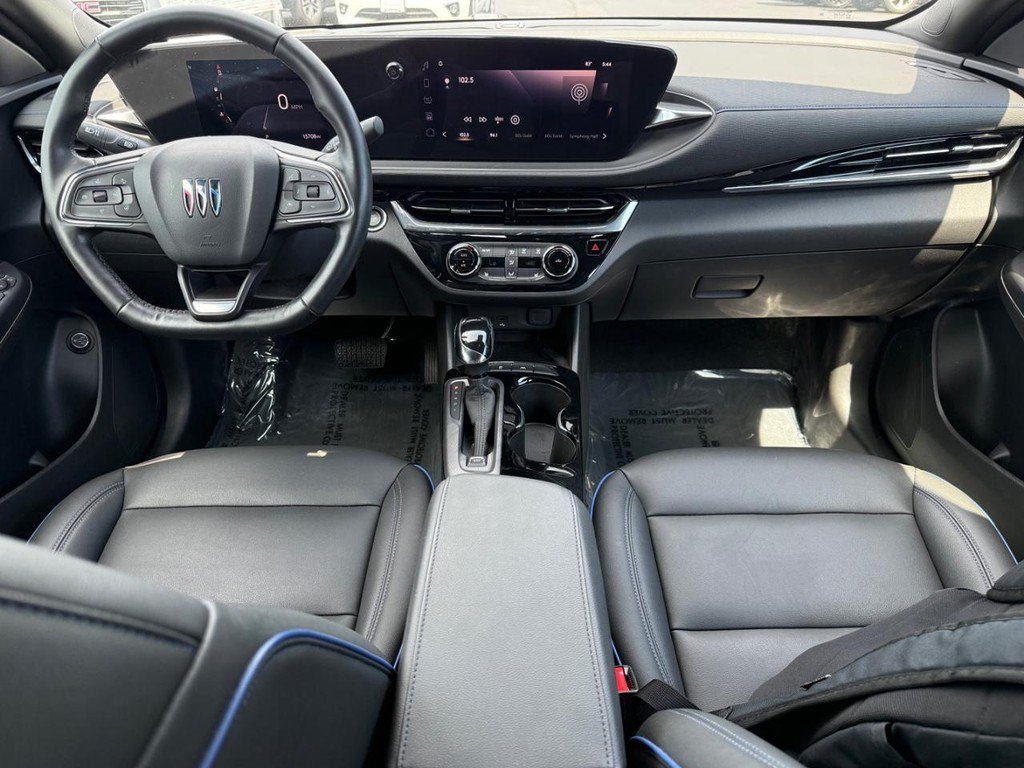 Used 2025 Buick Envista Sport Touring w/ Convenience I Package FWD image 11