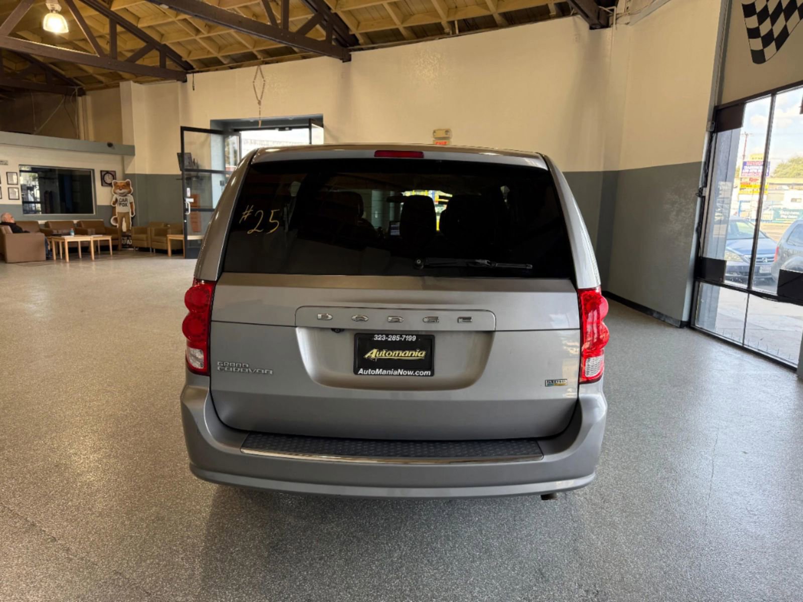 Used 2017 Dodge Grand Caravan SE FWD image 6