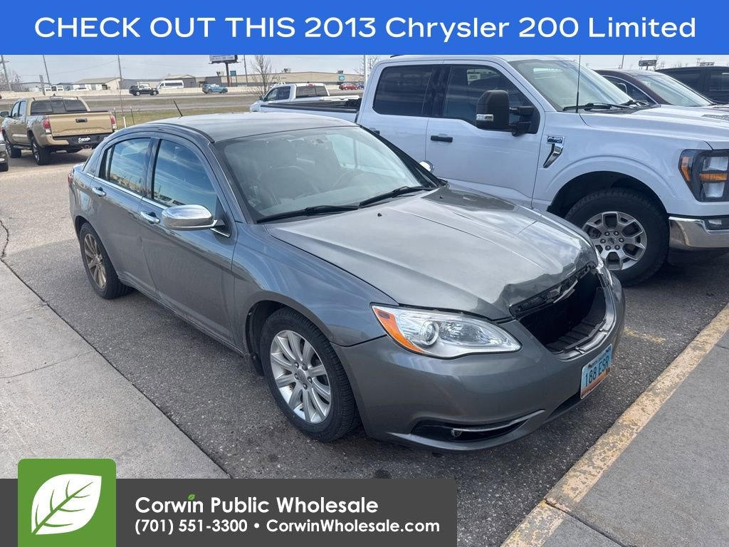 Used 2013 Chrysler 200 Limited FWD image 1
