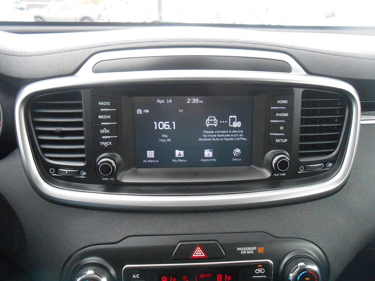 Used 2019 Kia Sorento AWD V6 image 15