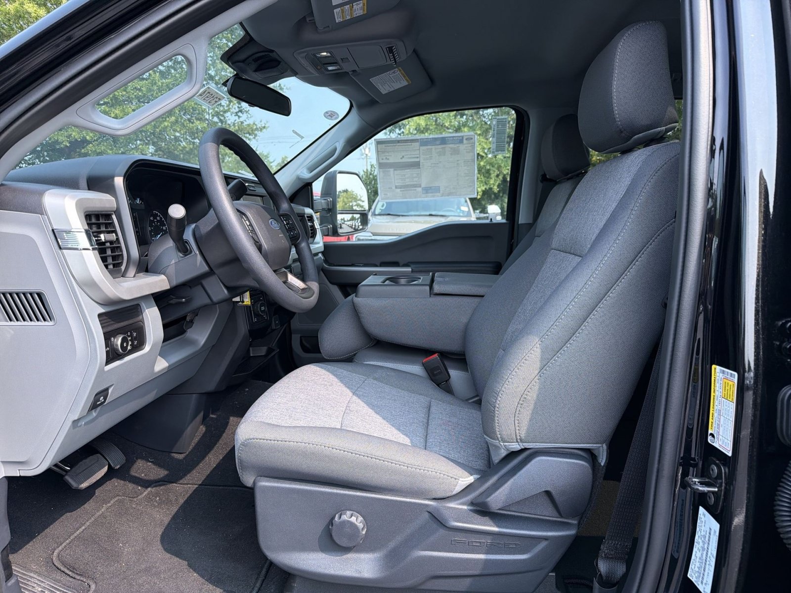 New 2026 Ford F250 XL w/ STX Appearance Package AWD/4WD image 25