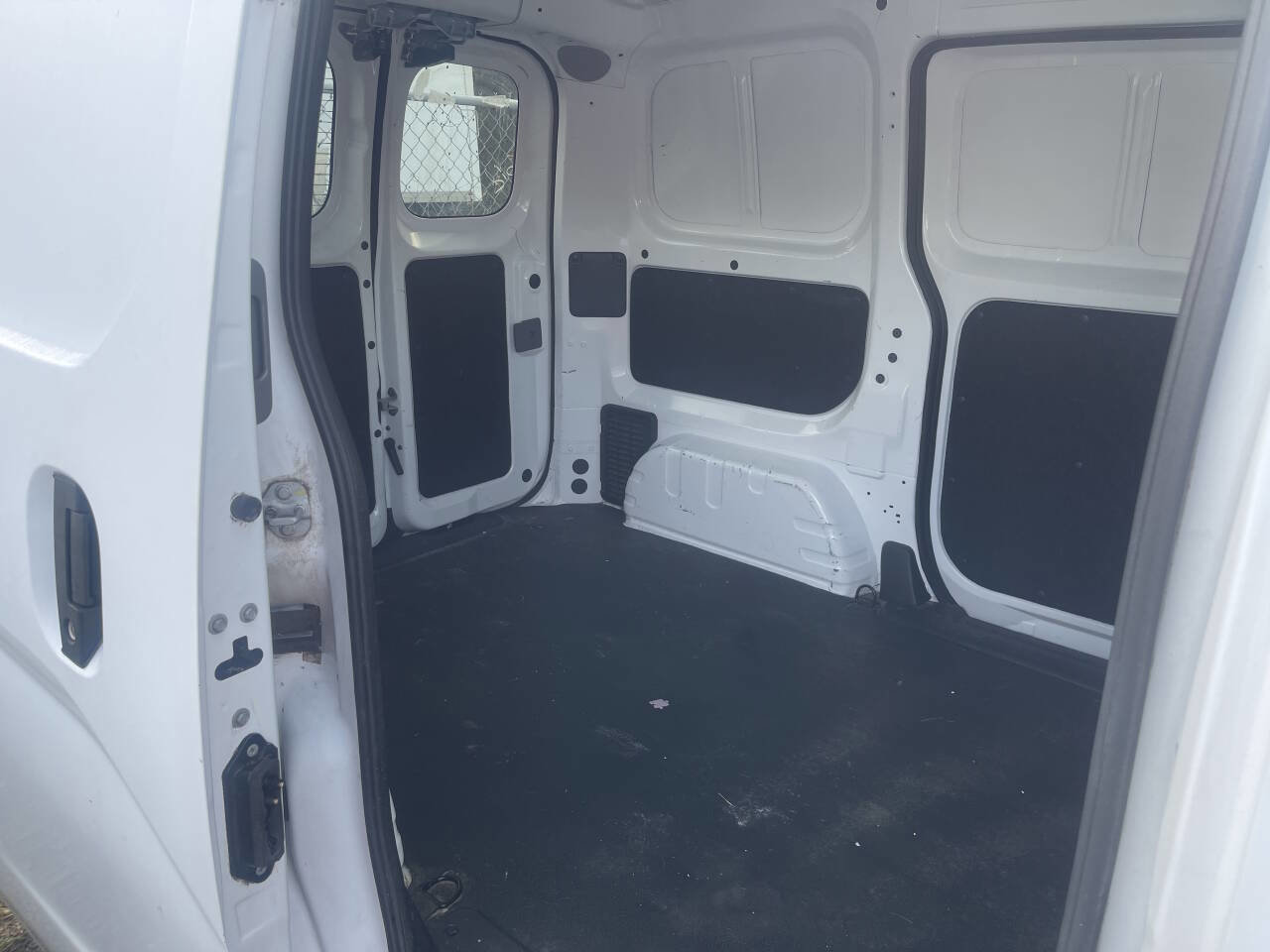 Used 2018 Nissan NV200 SV w/ Navigation Package image 6