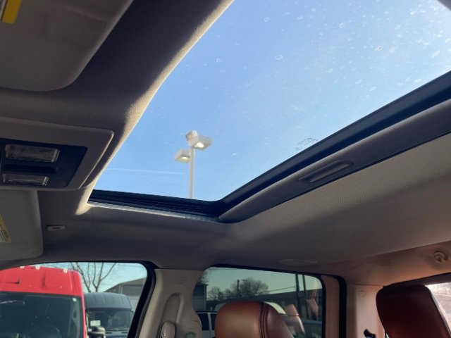 Used 2018 RAM 3500 Laramie Longhorn image 13