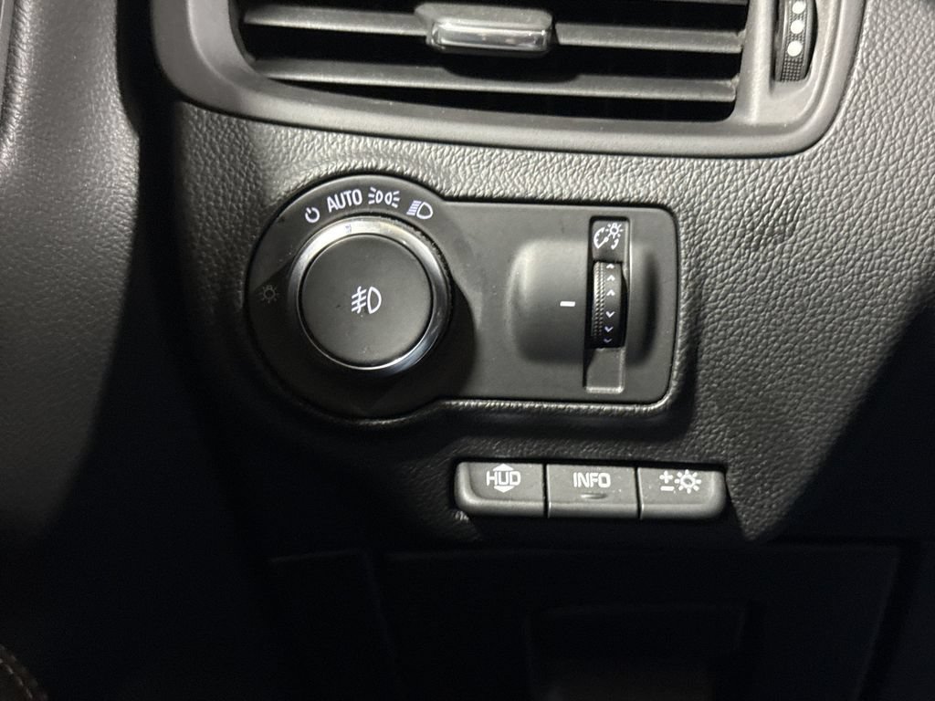 Used 2017 Buick Envision Premium w/ Driver Confidence Package AWD/4WD image 19
