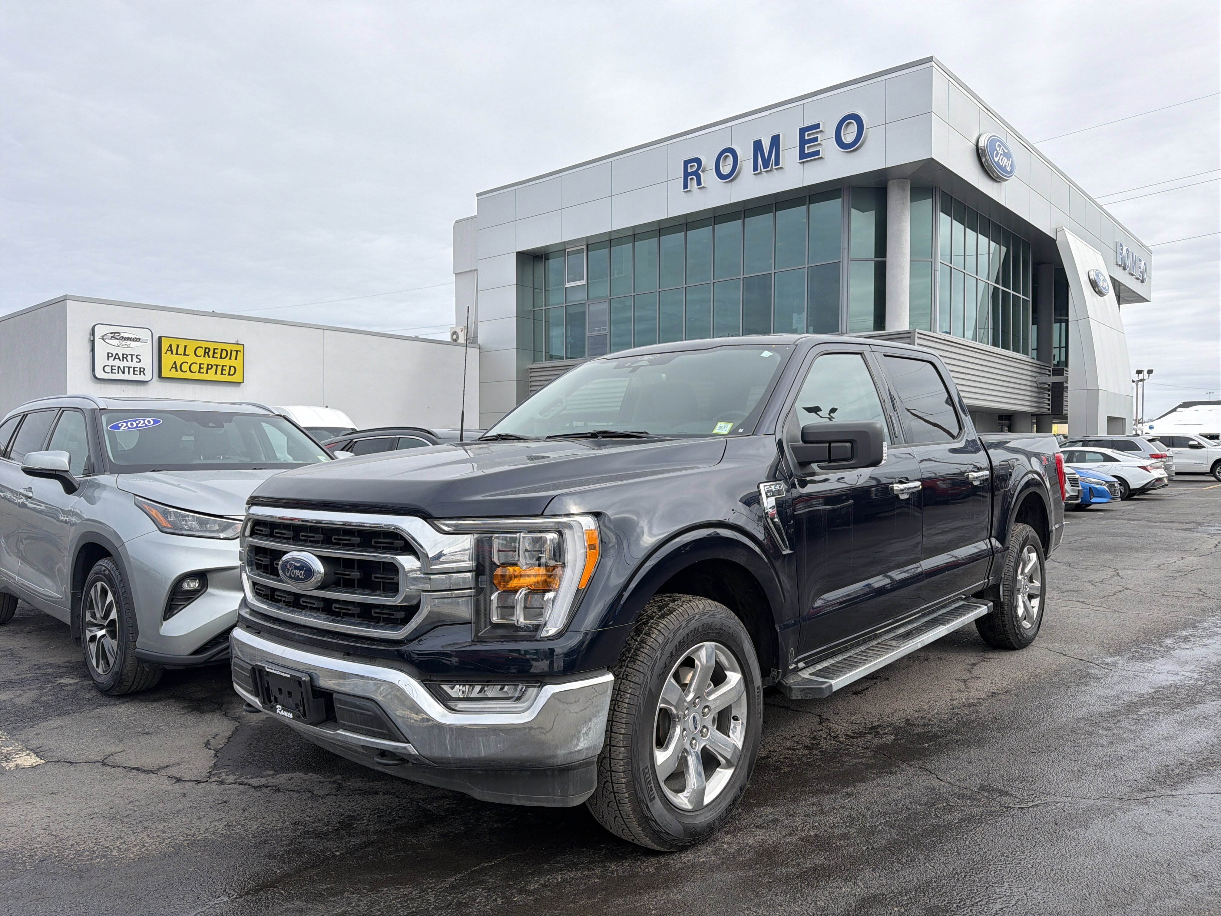 Certified 2022 Ford F150 XLT w/ Equipment Group 302A High image 1