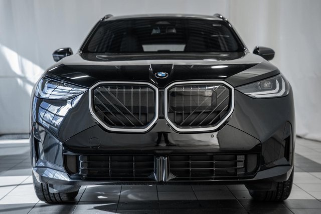 Used 2025 BMW X3 xDrive30i w/ M Sport Package image 2