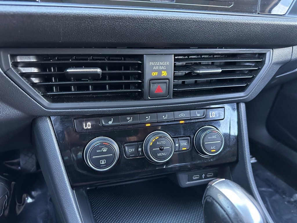 Used 2020 Volkswagen Jetta SE image 20