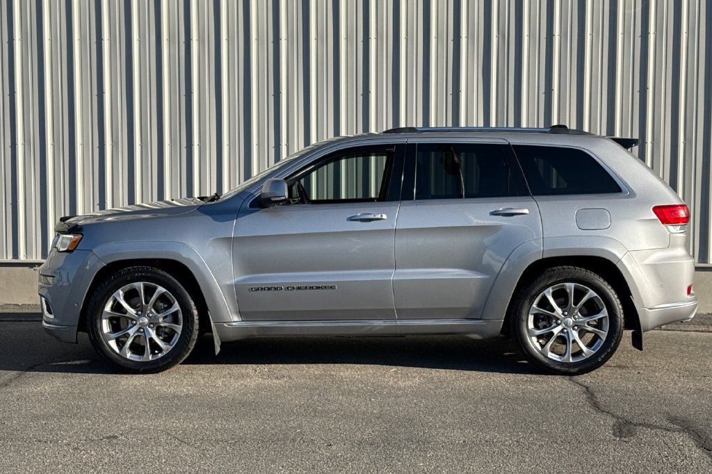 Used 2021 Jeep Grand Cherokee Summit w/ Platinum Series Group AWD/4WD image 10