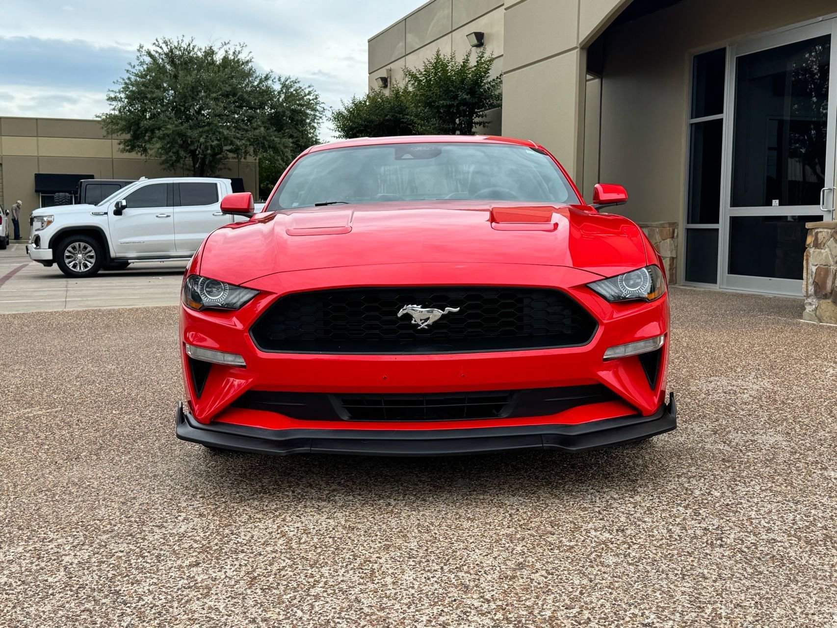 Used 2023 Ford Mustang Premium RWD image 5