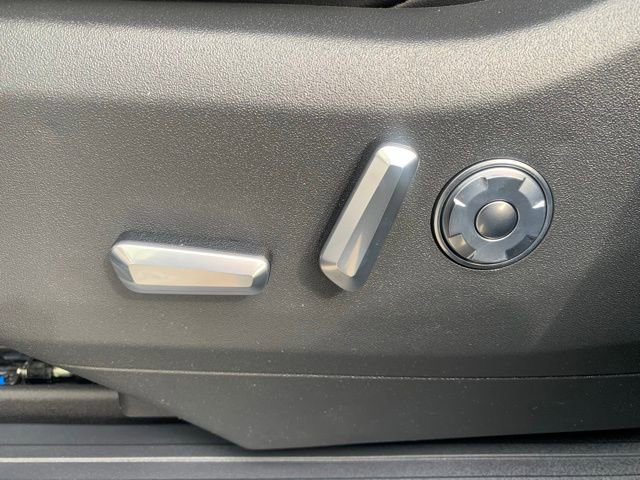 New 2026 Lincoln Navigator Black Label AWD/4WD image 18