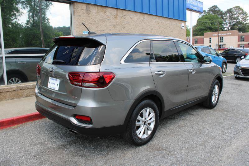 Used 2019 Kia Sorento L FWD image 4
