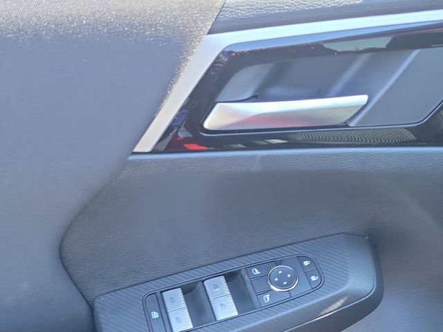 New 2026 Mitsubishi Outlander ES image 21