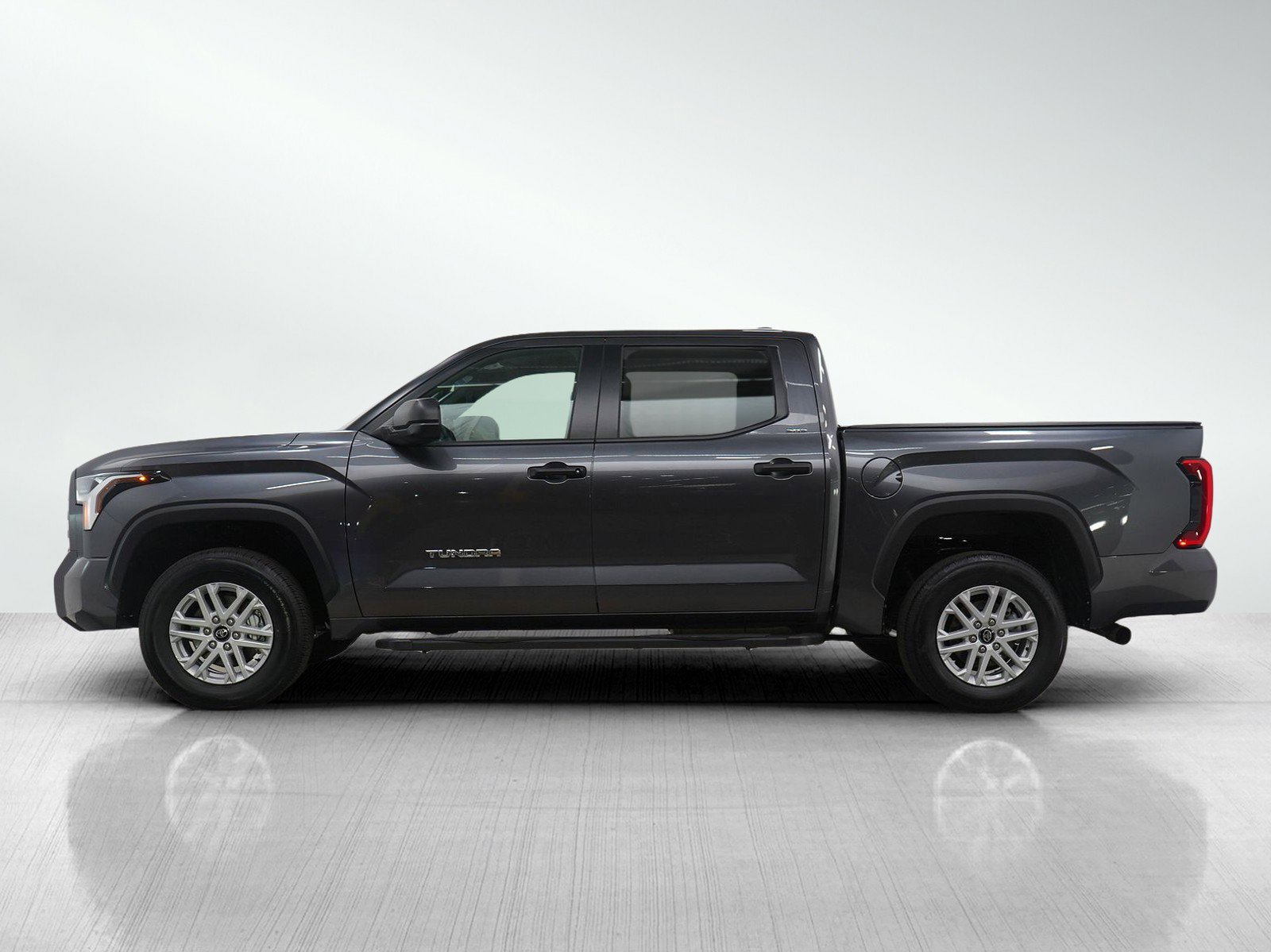 Used 2025 Toyota Tundra SR5 image 2