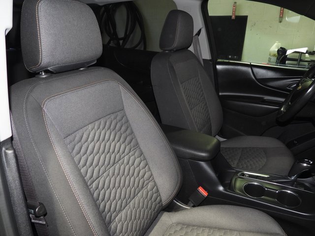 Used 2018 Chevrolet Equinox LT image 40