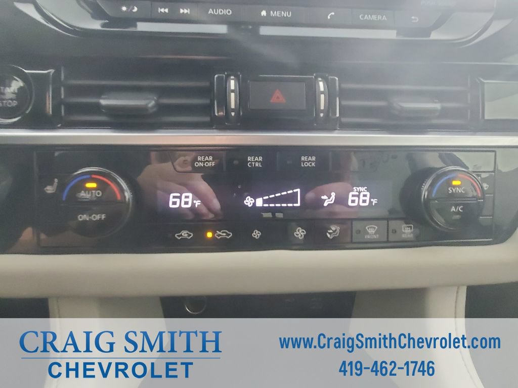 Used 2025 Nissan Pathfinder SV FWD image 27