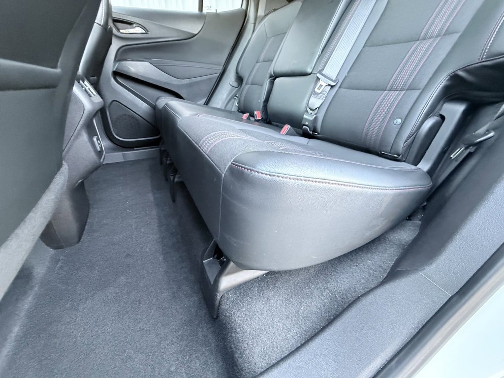 Used 2022 Chevrolet Equinox RS w/ LPO, Floor Liner Package image 26