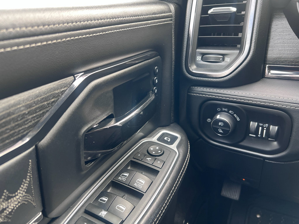 Used 2022 RAM 2500 Limited image 27