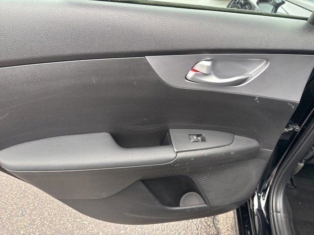 Used 2023 Kia Forte LXS w/ LXS Technology Package image 33