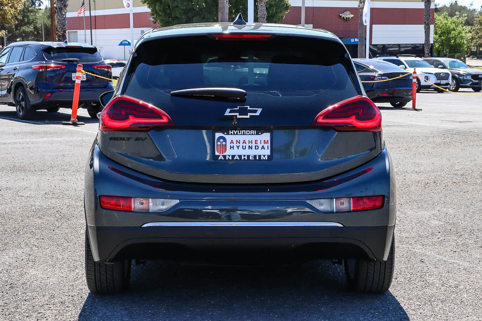 Used 2017 Chevrolet Bolt LT FWD image 8