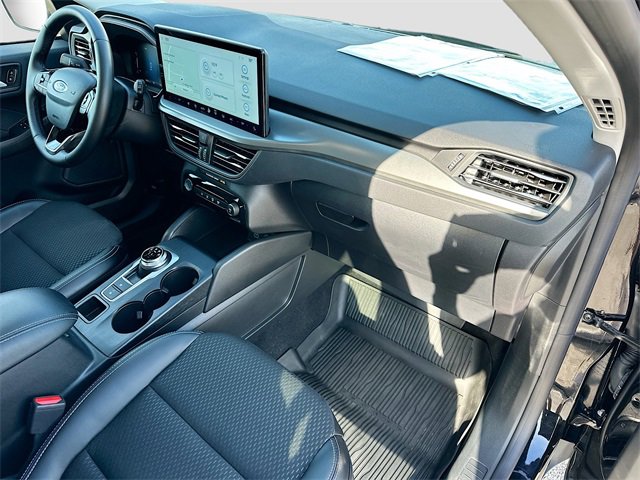 Used 2025 Ford Escape Base image 29