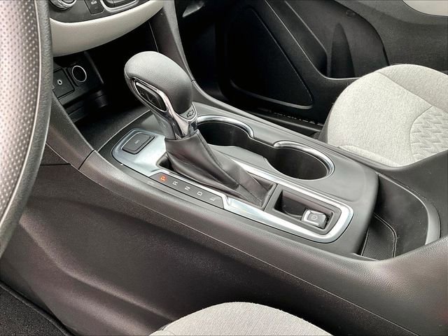 Used 2023 Chevrolet Equinox LS image 20