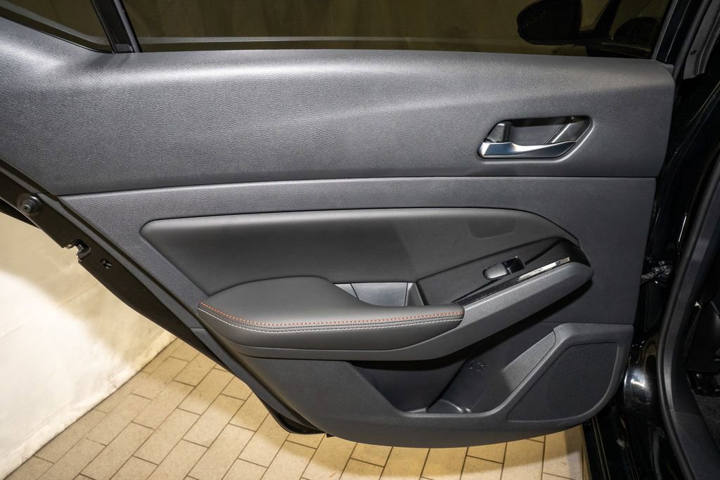 Certified 2024 Nissan Altima 2.0 SR image 10