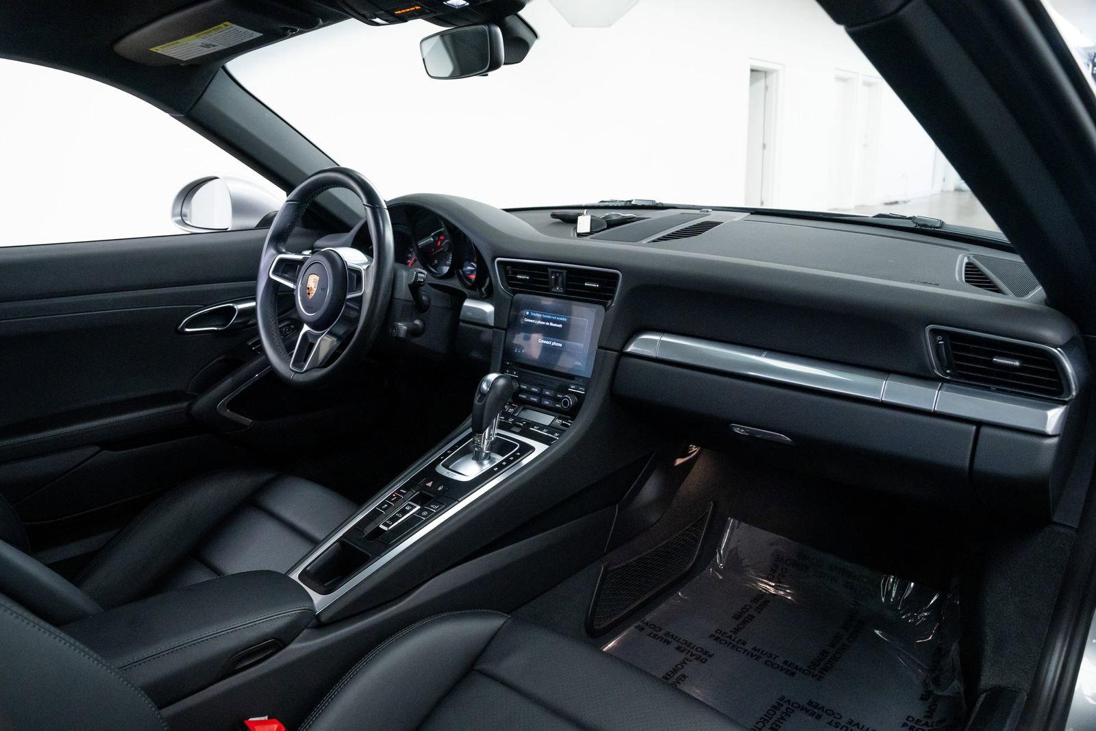 Used 2018 Porsche 911 Carrera RWD image 19