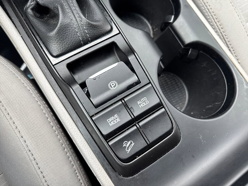 Certified 2020 Hyundai Tucson SEL w/ Cargo Package image 43