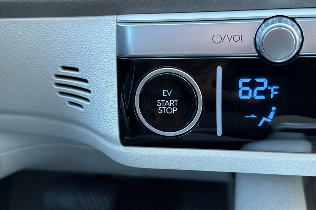 Used 2023 Hyundai Ioniq 6 SEL image 20