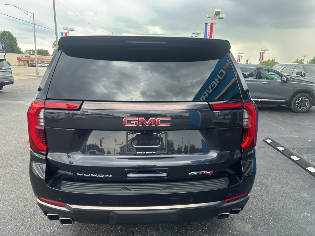 Used 2025 GMC Yukon AT4 Ultimate image 6