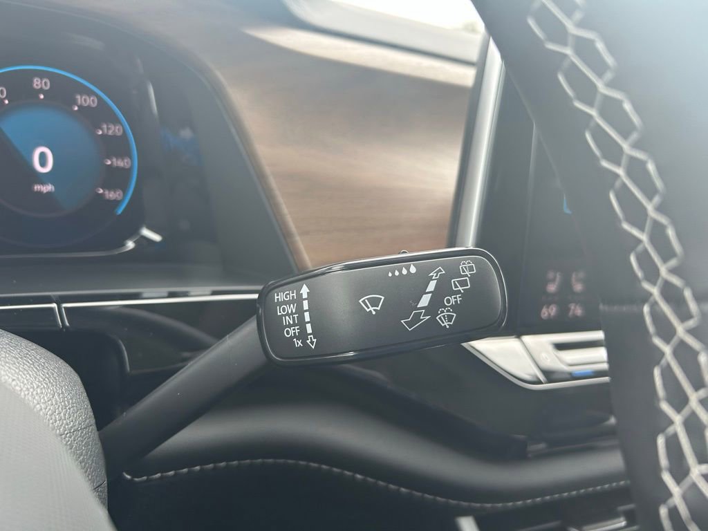 New 2026 Volkswagen Atlas SE image 18