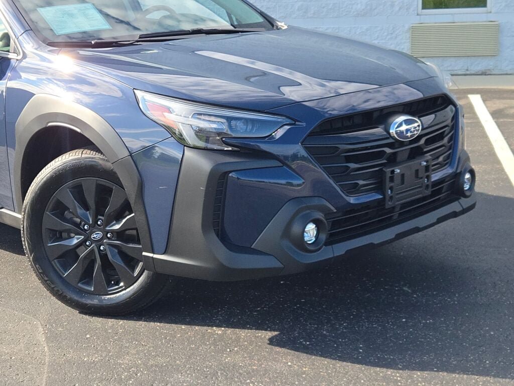 Certified 2024 Subaru Outback Onyx Edition XT AWD/4WD image 2