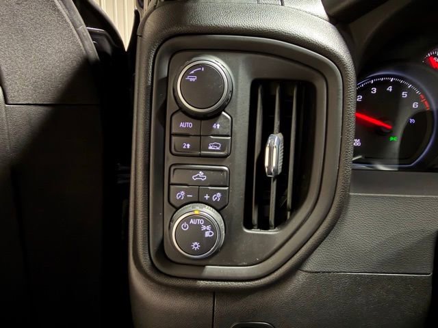 Used 2023 Chevrolet Silverado 1500 Custom image 35