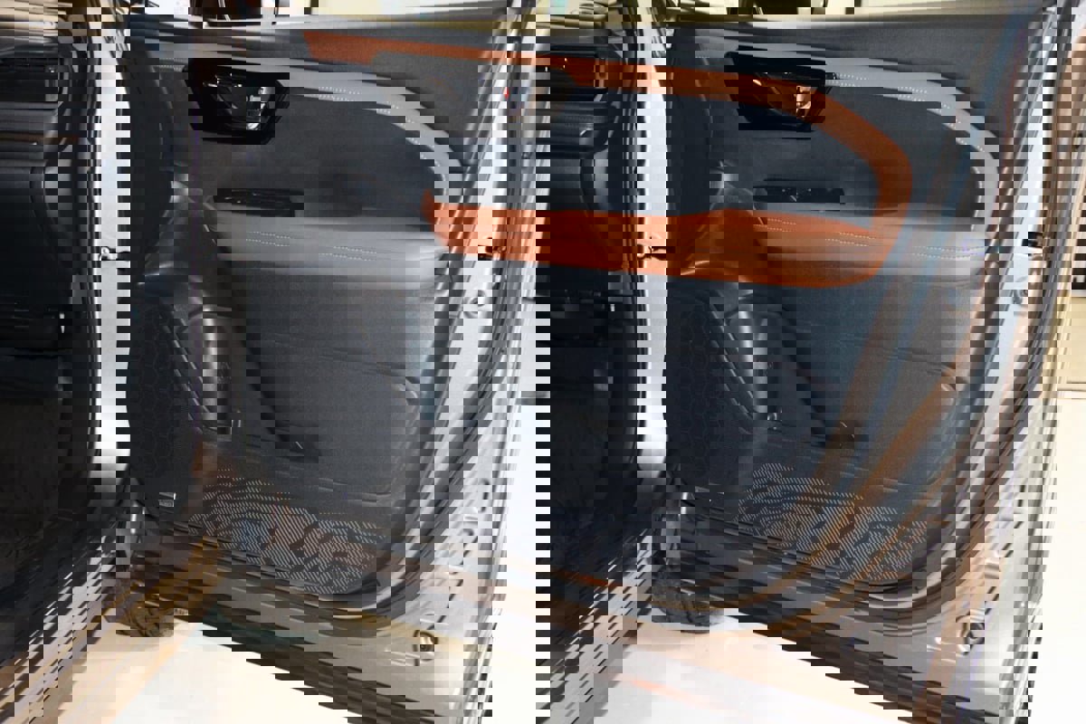 Used 2025 Subaru Forester Touring image 53