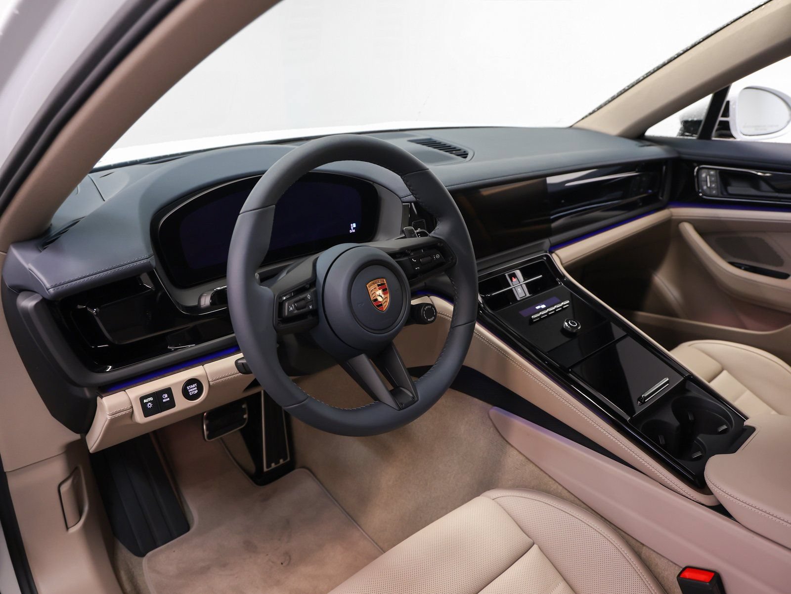 New 2026 Porsche Panamera 4 AWD/4WD image 4