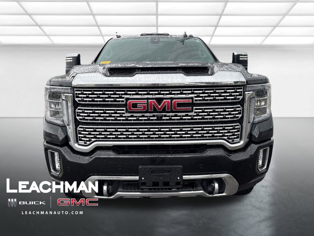 Used 2021 GMC Sierra 2500 Denali w/ Denali Black Diamond Edition AWD/4WD image 8