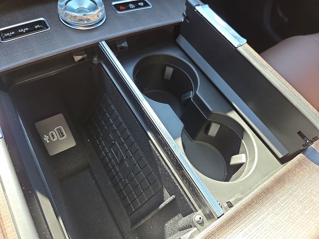 New 2026 Lincoln Navigator Reserve AWD/4WD image 20