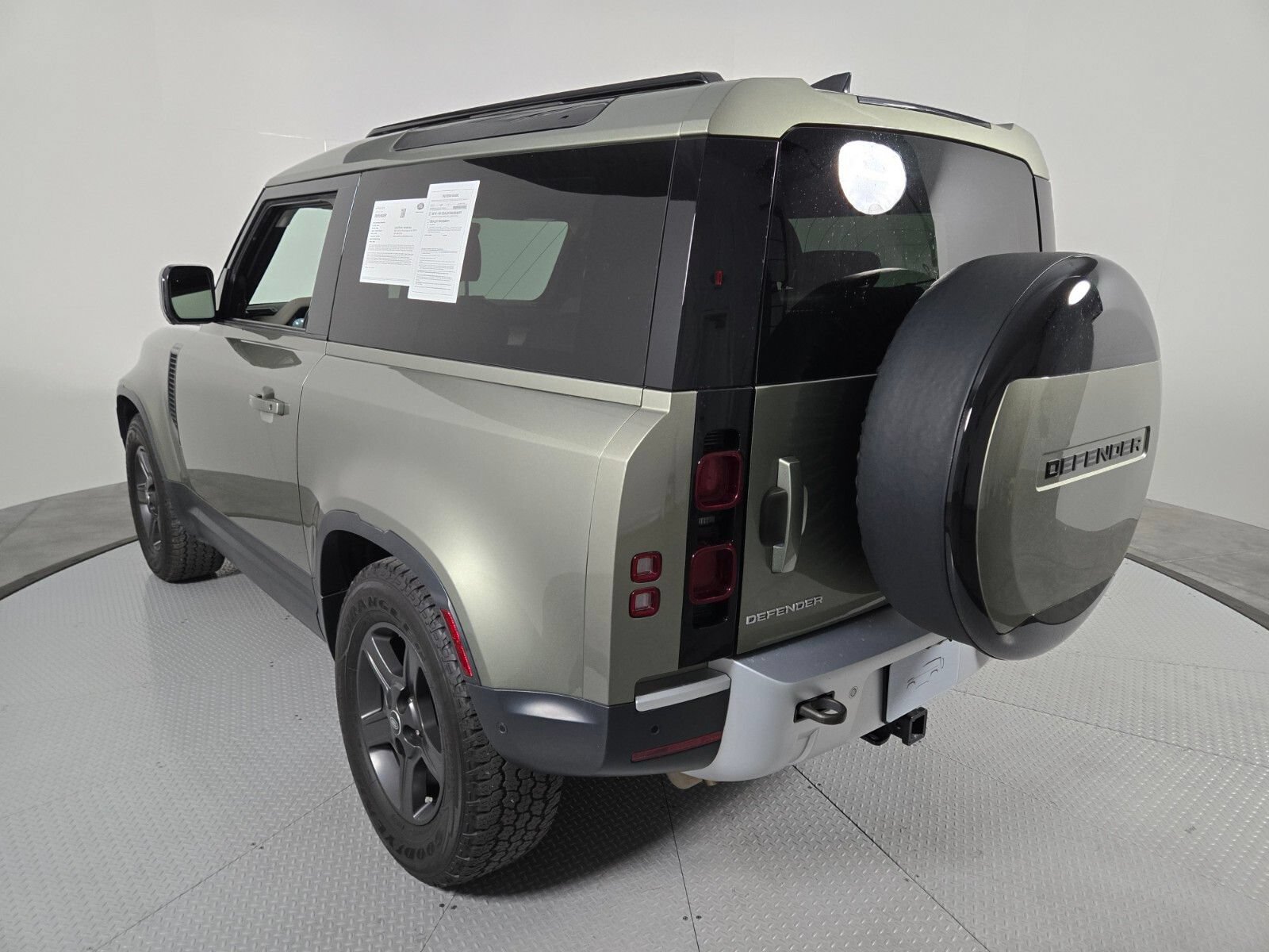 Used 2023 Land Rover Defender 90 S AWD/4WD image 16