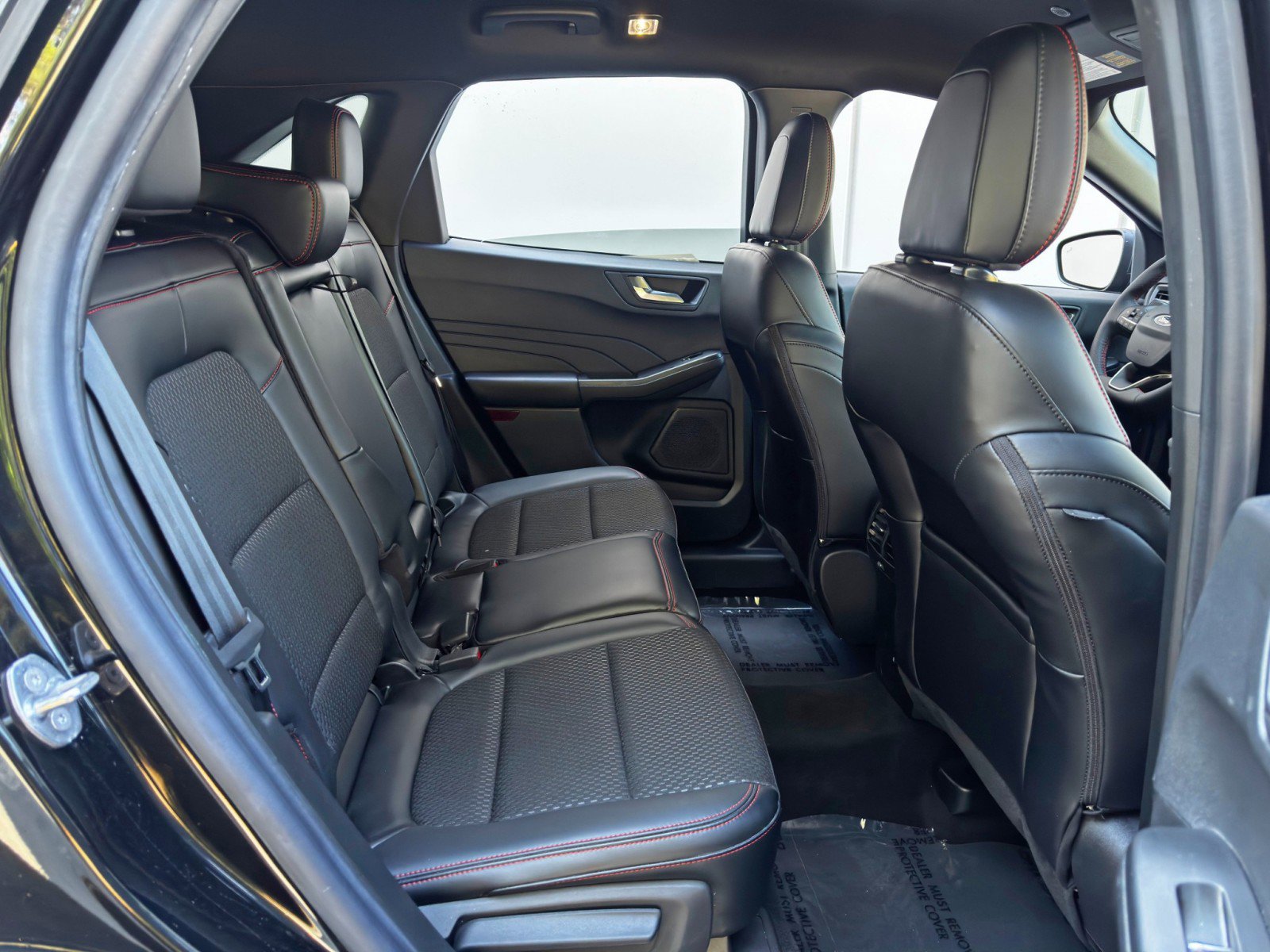 Used 2024 Ford Escape ST-Line w/ Tech Pack #1 image 35