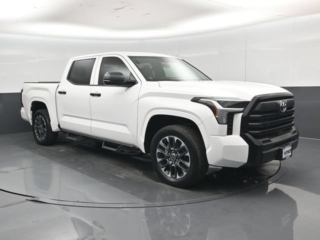 Used 2025 Toyota Tundra SR w/ SR Tow Package RWD image 30