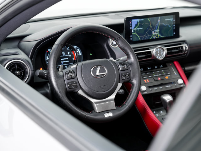 Used 2023 Lexus RC 300 F Sport AWD/4WD image 9