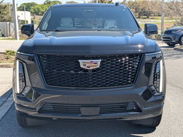 Used 2025 Cadillac Escalade Sport Platinum image 2