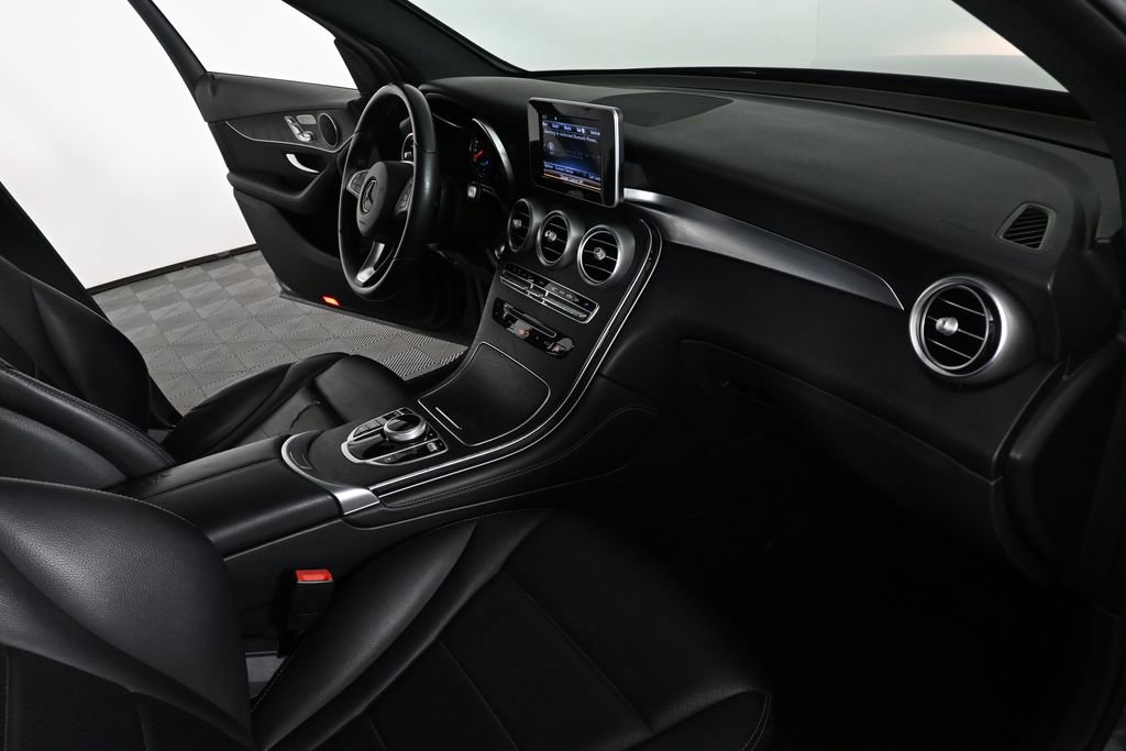 Certified 2018 Mercedes-Benz GLC 300 image 23